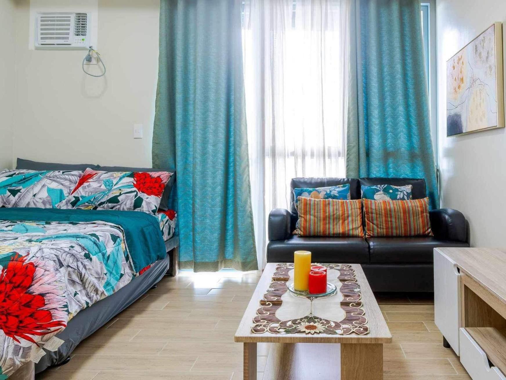 Jhezzstuffs Staycation Iloilo Exterior foto